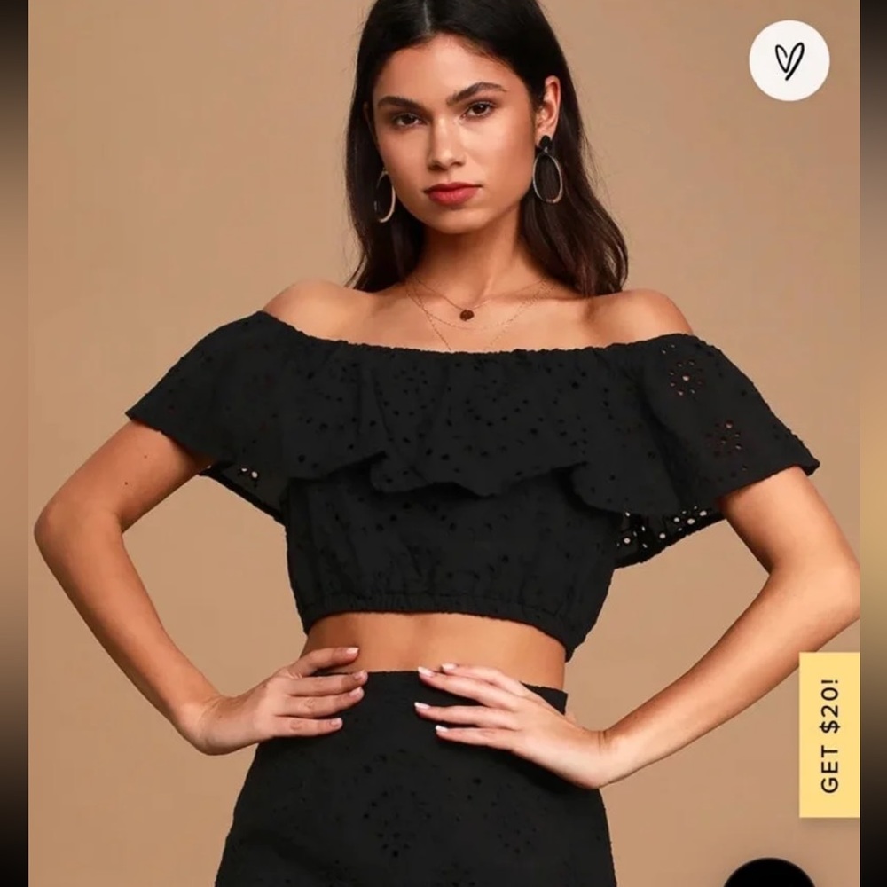 Lulus- Off the Shoulder Black Crop Top-